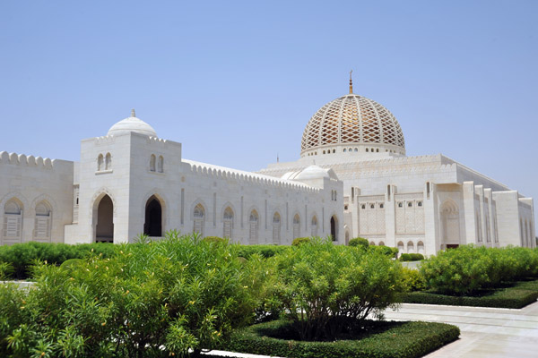 Sultan Qaboos Grand Mosque