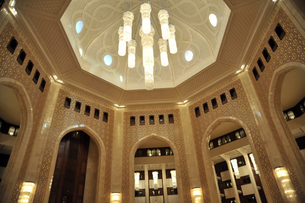 Al Bustan Palace Hotel
