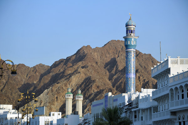 Tile-covered minaret of the Rasool A'zam Mosque, Mutrah Corniche, Muscat
