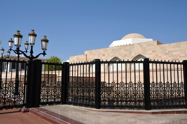 Domed building to the right of the main gate, Al Alam Palace, Muscat