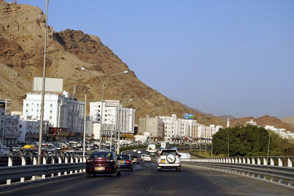 Al Nahdah Street heading for Ruwi, Muscat