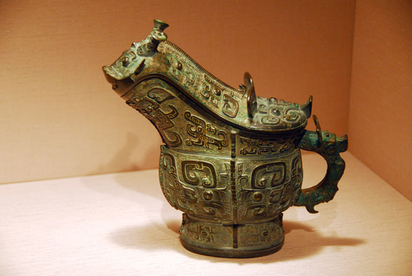 Ritual wine container, Shang dynasty, 12th C. BC