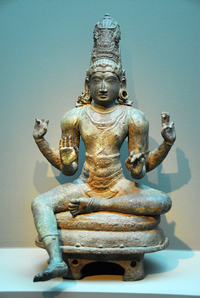 South Indian bronze Shiva, Vijayanagar, ca 13-14th C.