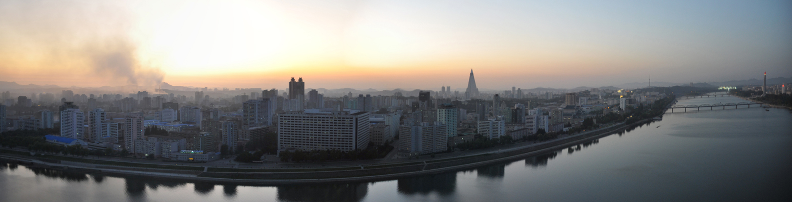 Panorama of the west bank of the Taedong River, Pyongyang