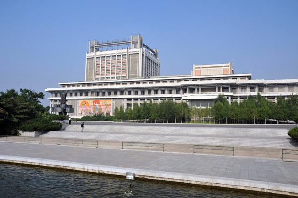 Mansudae Art Theatre, Pyongyang