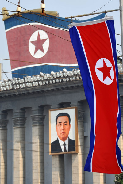 DPRK flags, Kim Il Sung Square