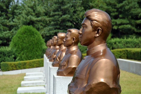 Revolutionary Martyr's Cemetary, Pyongyang