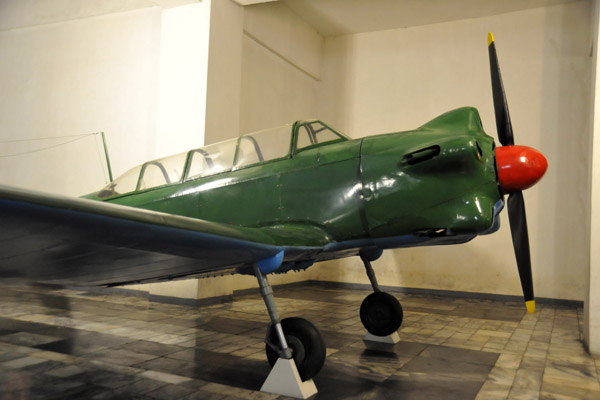 Yak-18, MiG-15,  Victorious Fatherland Liberation War Museum