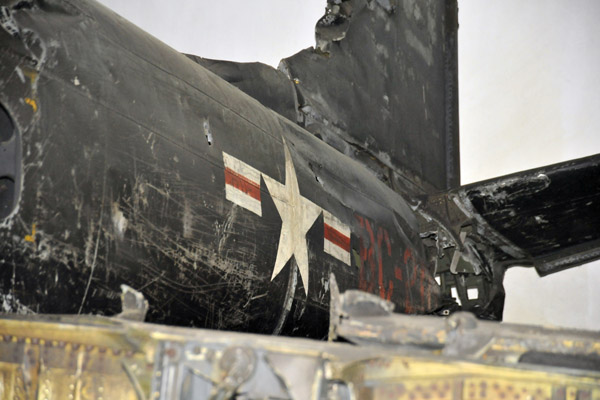 American aircraft wreck, American M-4A3 Sherman Tank, Victorious Fatherland Liberation War Museum