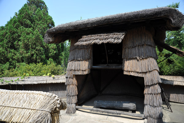 Thatched summer house of the Kim Il Sung birthplace, Mangyongdae