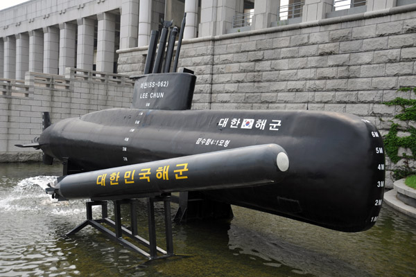 SS-062 Lee Chun mini-submarine