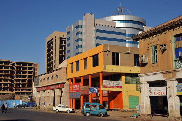 El Gamhuriya Avenue, Central Khartoum