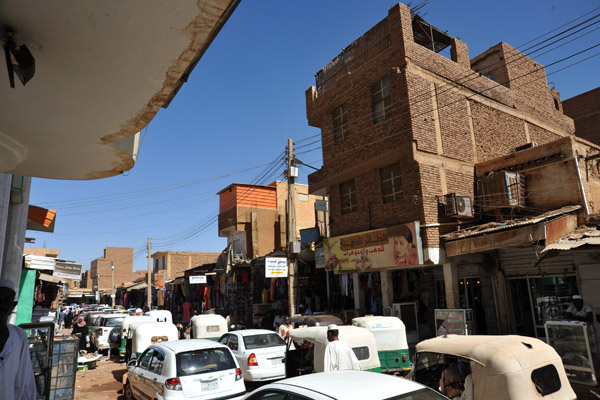 Busy road through the Gold Souq, Omdurman