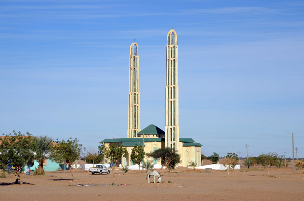 Modern minarets, A Multaga Mosque