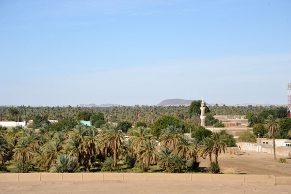 View to the west towards Jabal Hafir and Jabal Abu 'Ararib across the Nile
