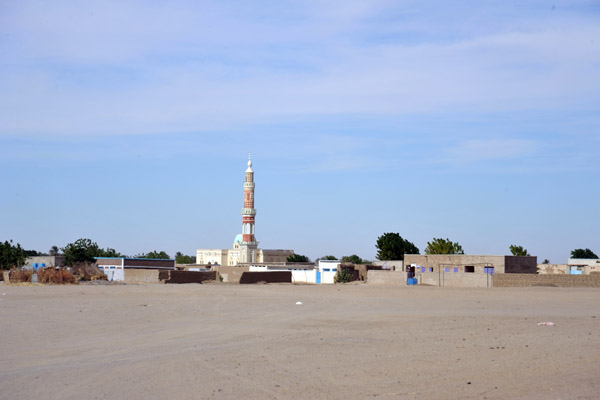 Village mosque along the nile near Tombos