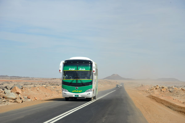 Sudanese bus coming from the direction of Wadi Halfa