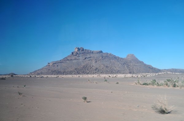 The desert between Sinkat and Haiya