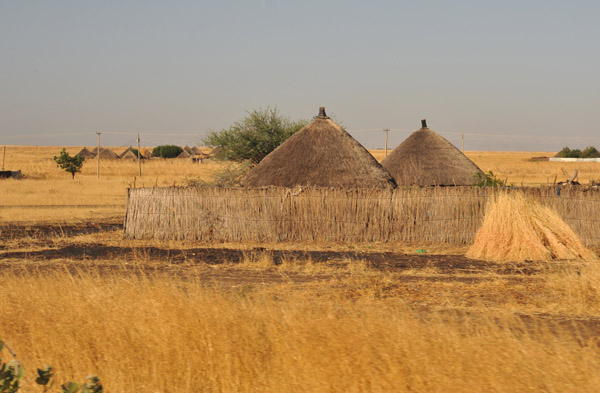 Village near near El Gadaref