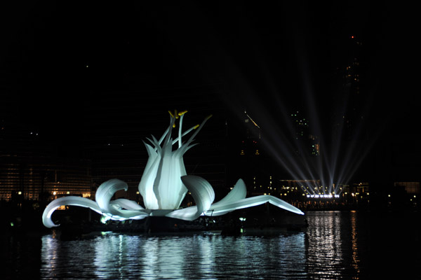 Flower sculpture in the lake beneath Burj Khalifa