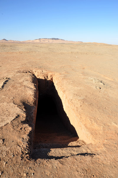 Staircase leading into the earth, Sedeinga