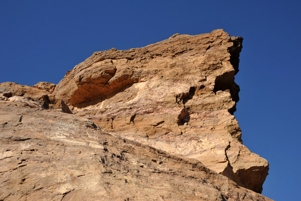 Cliffs along the West Bank of the Nile 5 km north of Soleb