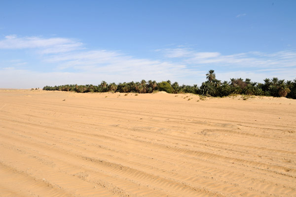 The sands of the Sahara reach almost to the Nile