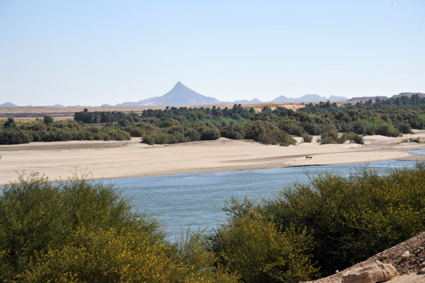 Sai Island is 12 km long and up to nearly 5 km wide