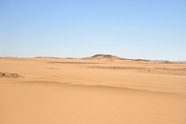 The Nubian Desert between Dongola and Karima