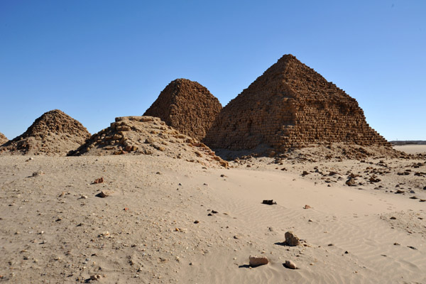 The Pyramids of Nuri