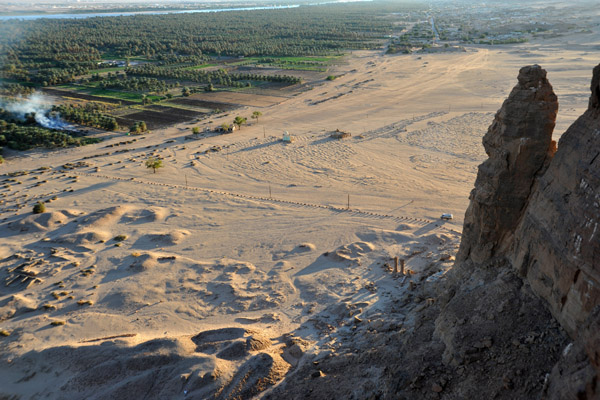 View from the cliffs of the southern face of Jebel Barkal