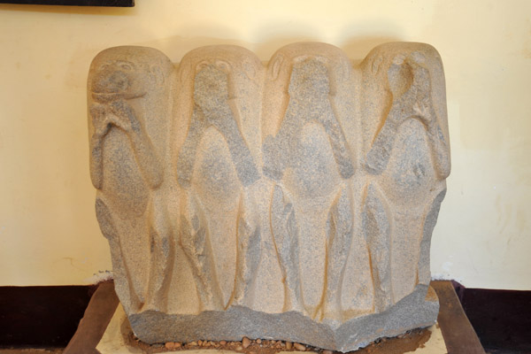 Napatan statue of 4 baboons from Taharqa Temple at Sanam, early 7th C. BC