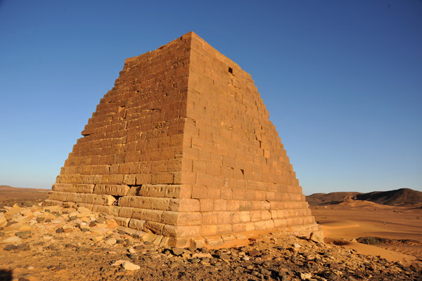 Beg. N22 - The Pyramid of King Natakamani, southwest corner