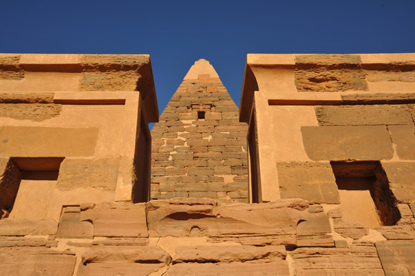 Close up of the chapel and pyramid summit