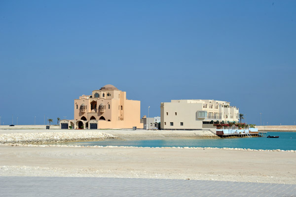 Lagoon villas on the northeast side of Najmah Island