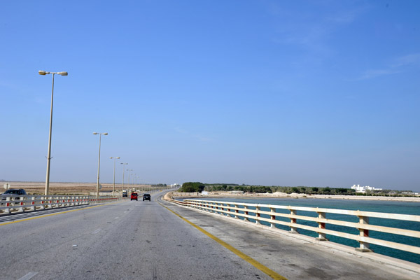 King Fahd Causeway crossing a Nasan Island, Bahrain