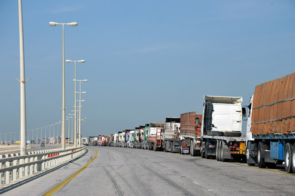 A similar causeway has been proposed to link Bahrain to Qatar