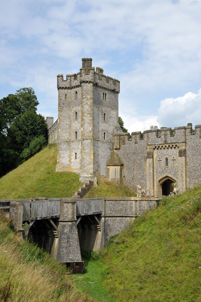 West Gate and Bevis Tower, Arundel Castle