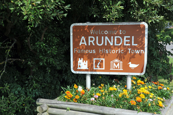 Welcome to the Famous Historic Town of Arundel