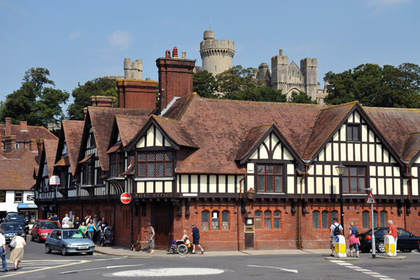 Post Office and Arundel Castle