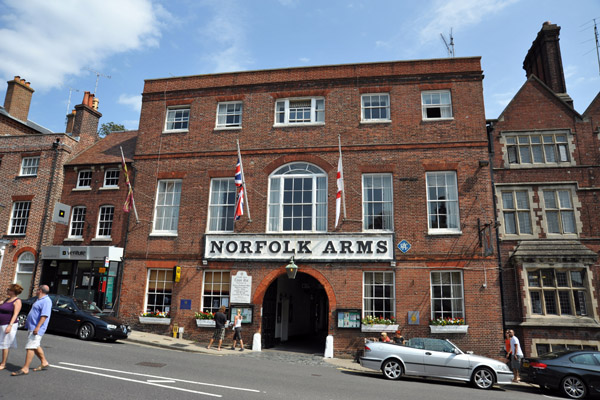 Norfolk Arms, Arundel High Street