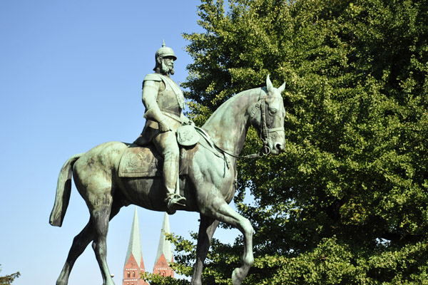 Equestrian statue of Kaiser Wilhelm I (1797-1888), Lbeck