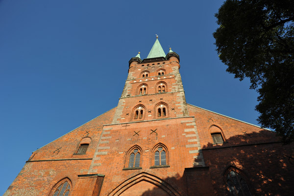 Petrikirche - 12th to 15th Century