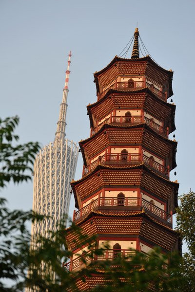 Chigang Pagoda and Canton Tower