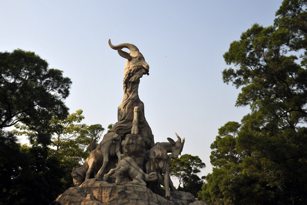 Monument of legend of the Five Immortals riding on 5 goats carrying sacks of rice symbolizing freedom from famine