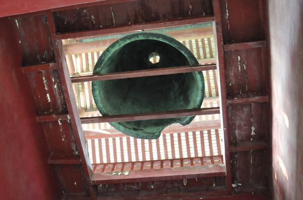 Bell Tower of the Five Immortals Temple