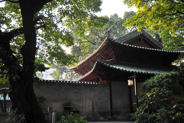 Peaceful Temple of the Five Immortals