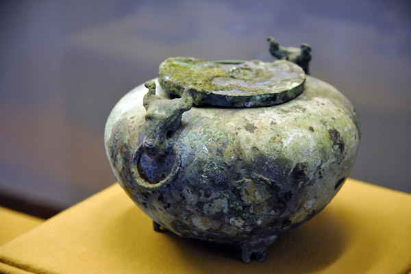 Bronze Jar for holding wine - Tomb of the Nanyue King