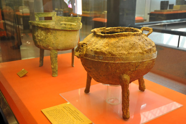 These are the largest found dating to the Western Han Dynasty