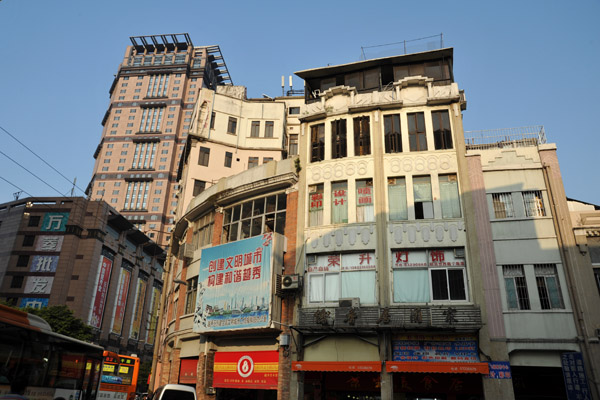 Old and New Guangzhou - Yide Road